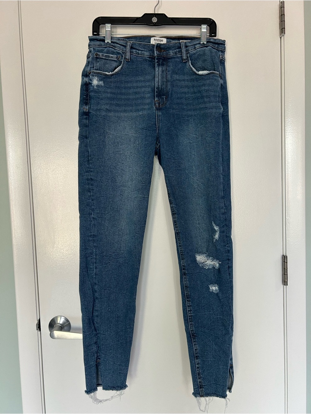 Kensie Vintage Luxe The Ultimate High-Rise Skinny Distressed Jeans size 10/30